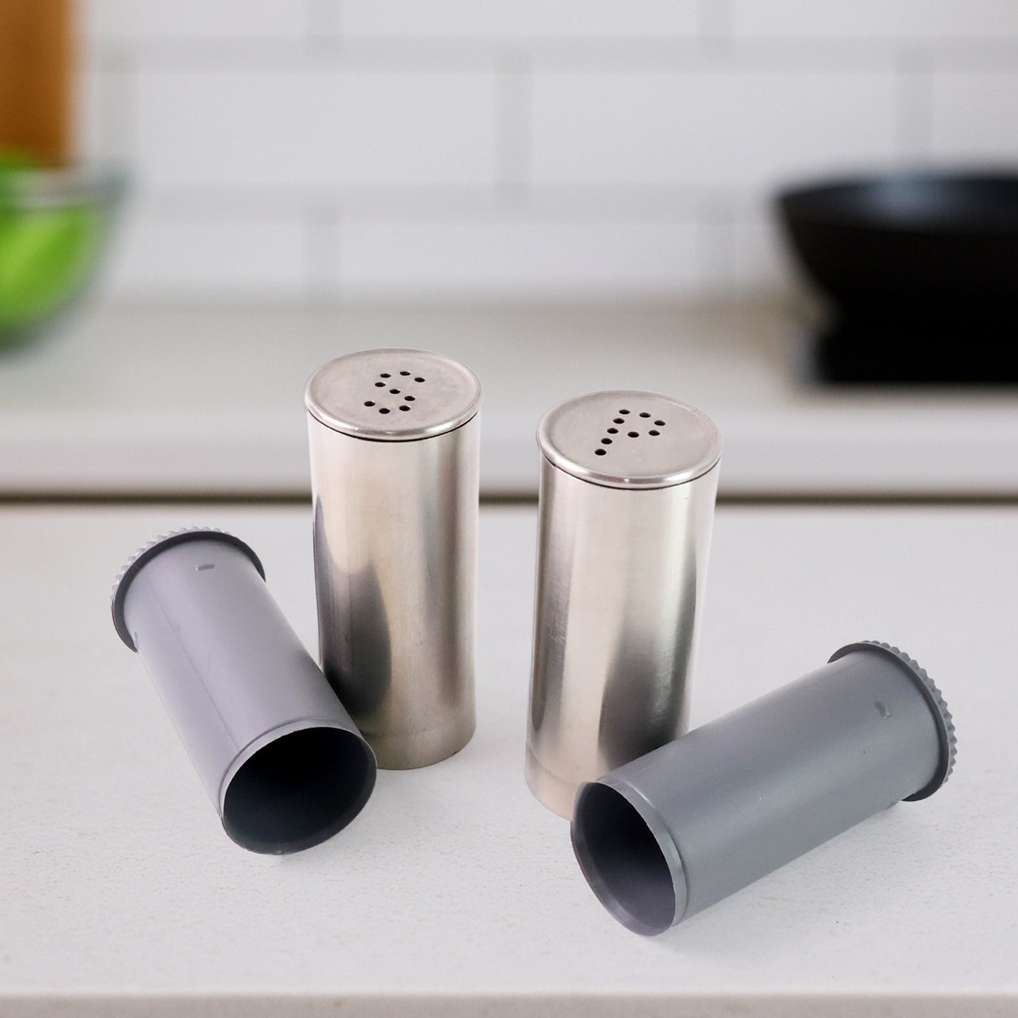 Stainless Steel Salt And Pepper Shaker Set (2 Pc)
