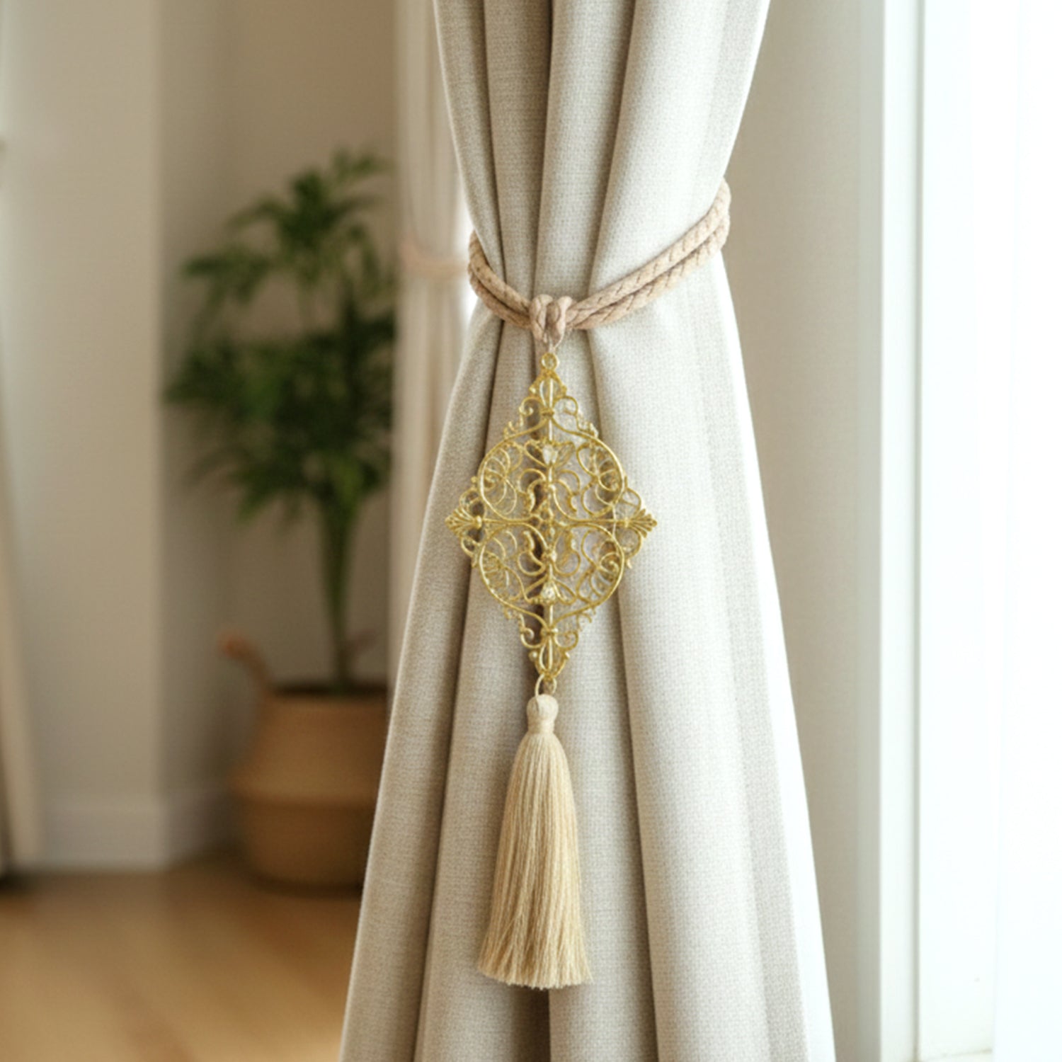 Decorative Curtain Tieback Tassel (1 Pc)