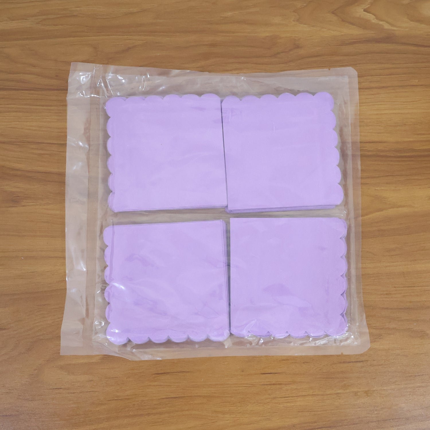 Lilac Scalloped Disposable Paper Napkin (23 X 23 Cm  120 Pc)