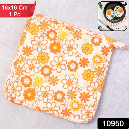 Kitchen Heat Resistant Quilted Pot Holder  Oven Mitt Pad (1 Pc  16x16 Cm)