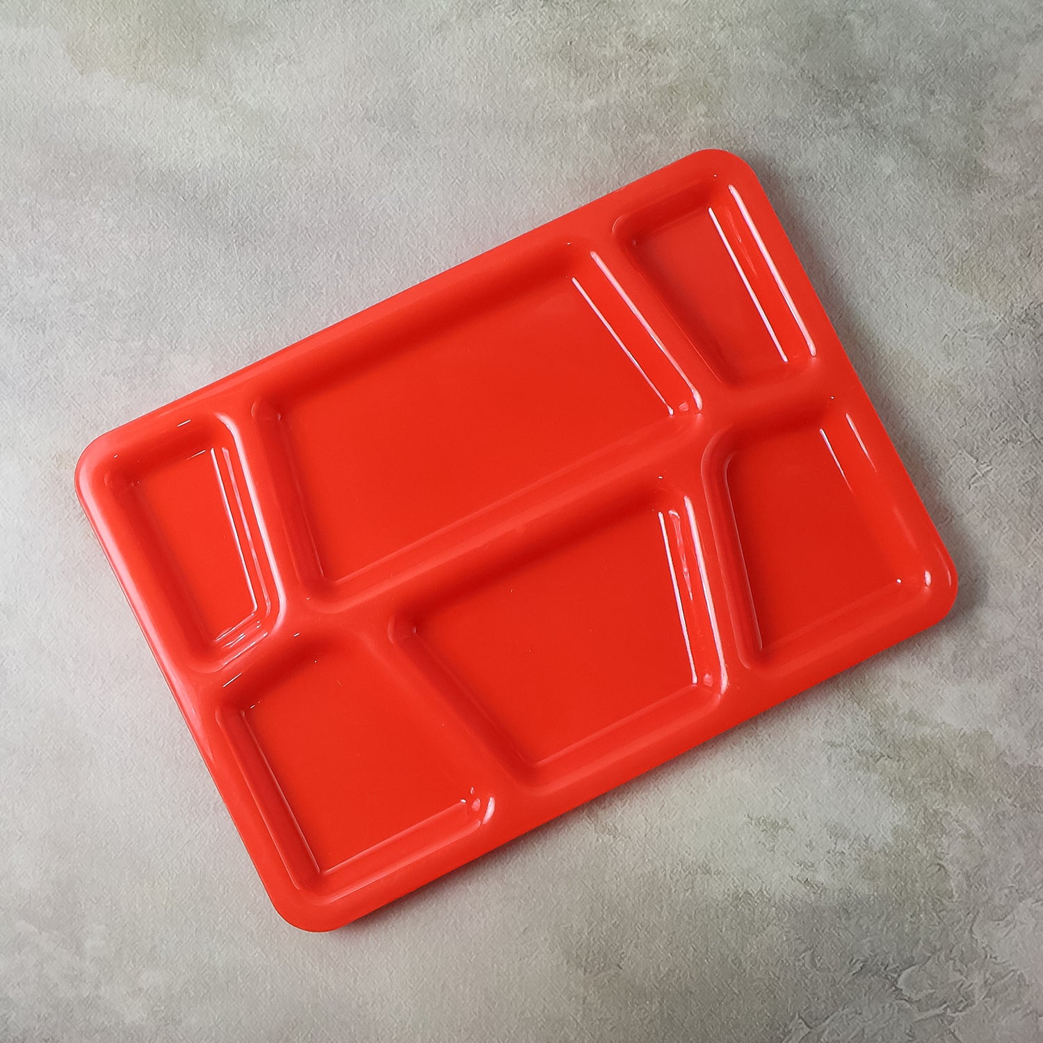 Plastic Multi-compartment Rectangular Meal Serving Tray  Plate (1 Pc  Red)